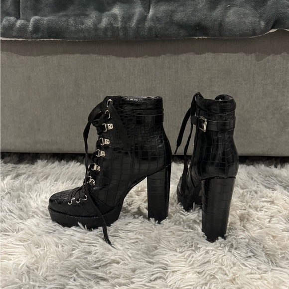 Simmi Shoes Black Lace Up Heeled Booties - Picture 2 of 5